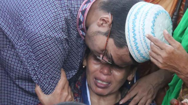ছয় ঘণ্টা ধরে নির্যাতন চালাল, এটা অবশ্যই পরিকল্পিত: আবরারের বাবা