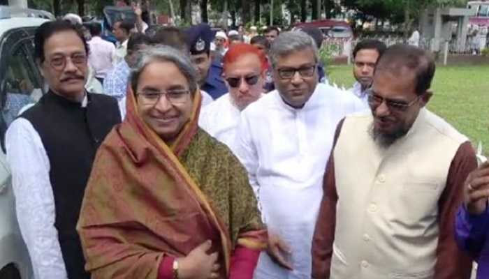ক্যাম্পাসে দলীয় রাজনীতি চলবে কিনা সে সিদ্ধান্ত নেবে বিশ্ববিদ্যালয় প্রশাসন: শিক্ষামন্ত্রী