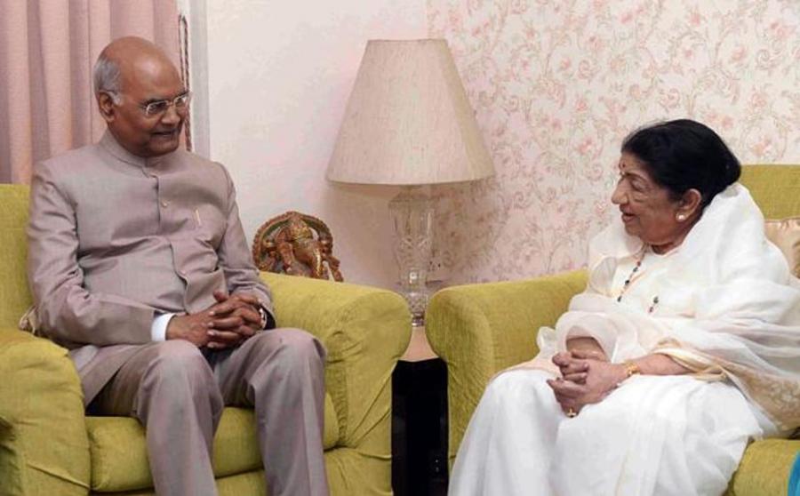 ‘ডটার অব দ্য নেশন’ খেতাব পাচ্ছেন লতা মঙ্গেশকর